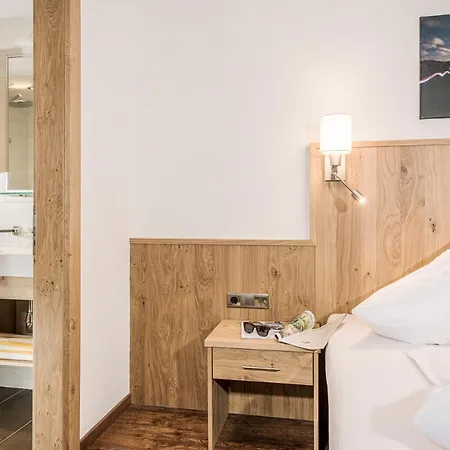 Kirchlerhof Szálloda 3*