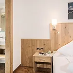 Kirchlerhof Ξενοδοχείο 3*