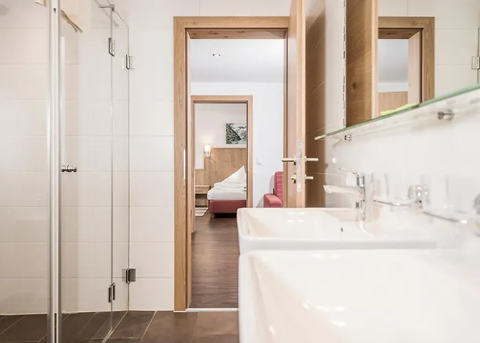 Hotell Kirchlerhof Tux